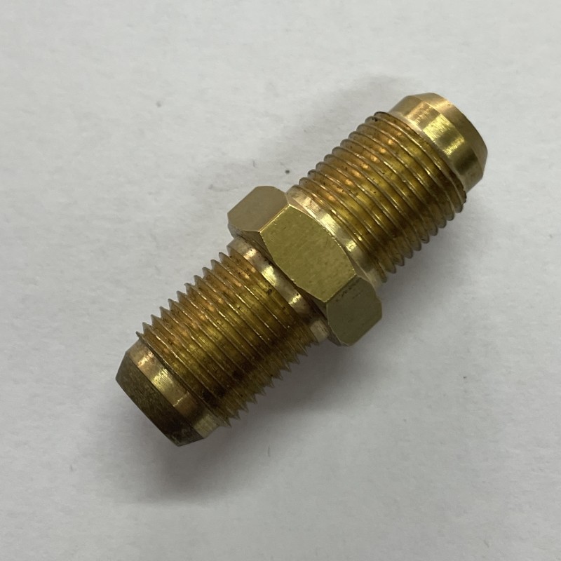 Преход газ ф8/ф8- М12Х1/ М12Х1